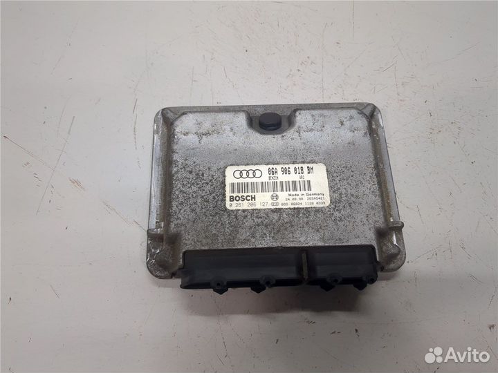 Блок управления двигателем Audi A3 (8L1), 1999