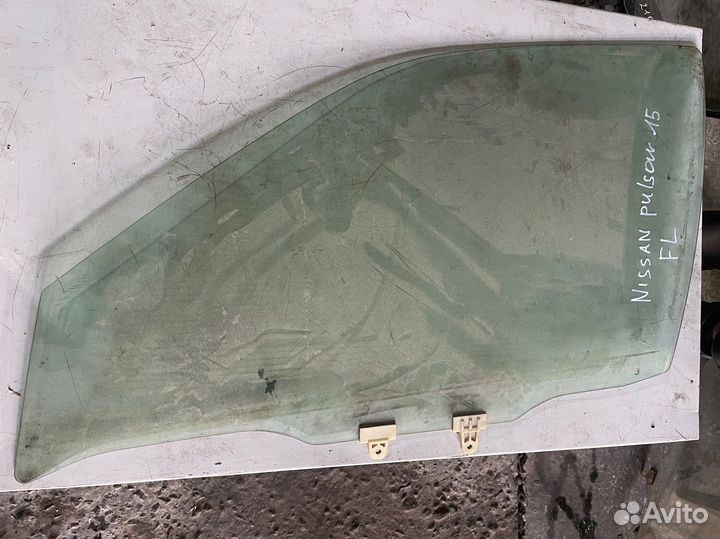 Переднее левое стекло pulsar n15