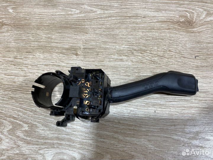 Переключатель поворотников Audi A6 C5 Арт 648