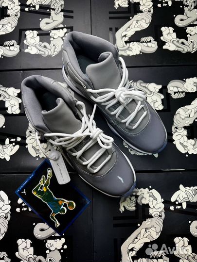 Кроссовки Air Jordan 11 grey