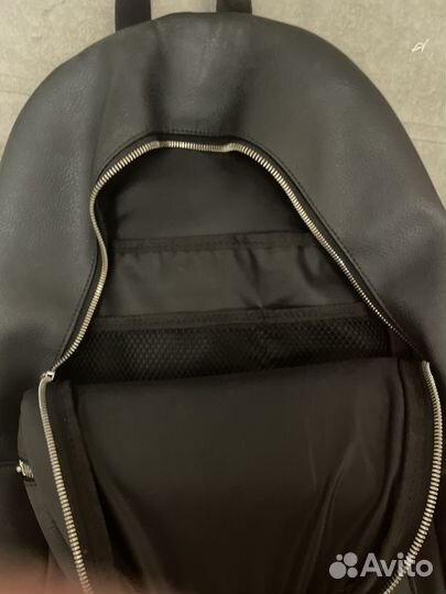 Рюкзак школьный