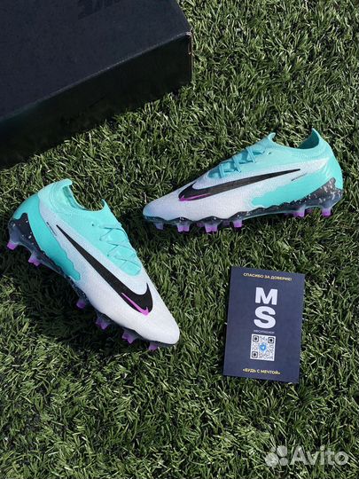 Бутсы Nike Phantom GX