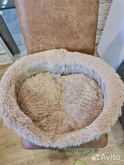 Лежанка для кошек и собак