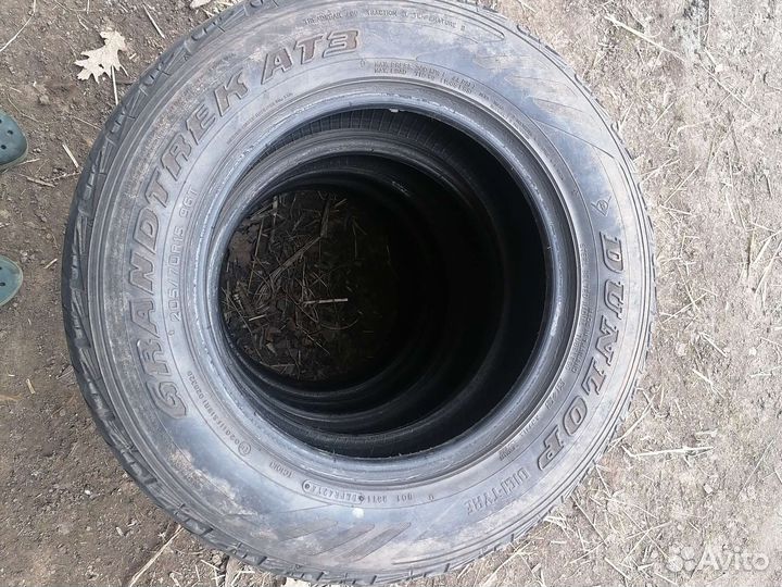 Dunlop Grandtrek AT3 205/70 R15 96T