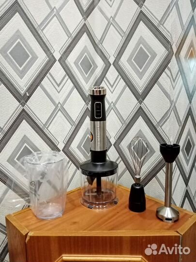 Новый Блендер Redmond RHB-2954