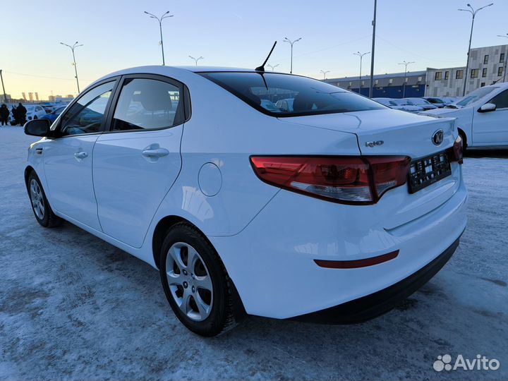 Kia Rio 1.6 AT, 2015, 111 112 км