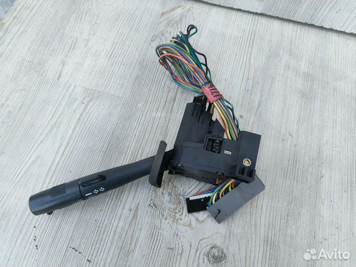 Подрулевой переключатель Chevrolet Blazer S15