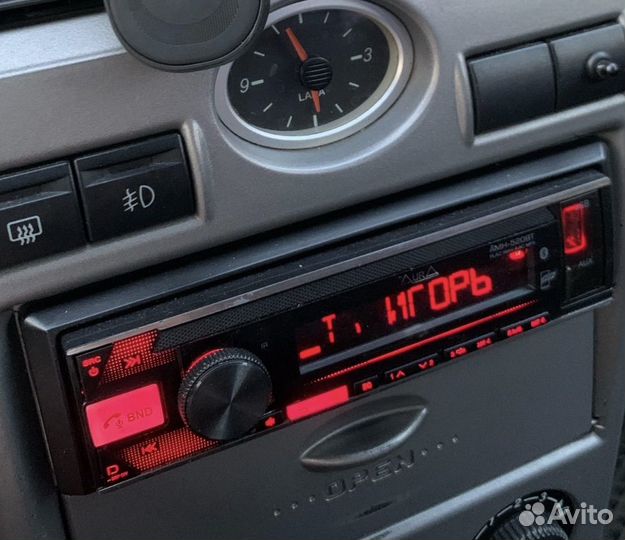 Магнитола aura amh-520bt