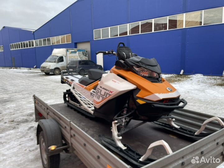 BRP SKI-DOO summit 154 850 etec