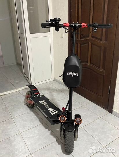 Самокат взрослый электрический бу