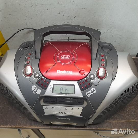 Магнитола Elenberg RCD-3028 (1)