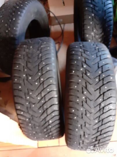 Nokian Tyres Hakkapeliitta 8 SUV 265/65 R17 116T