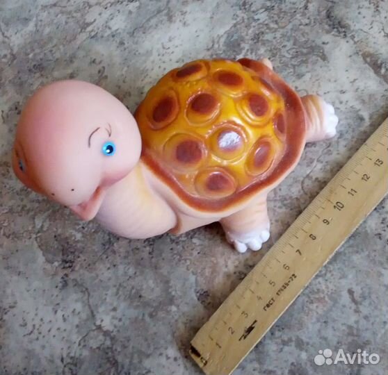 Игрушки (черепахи)