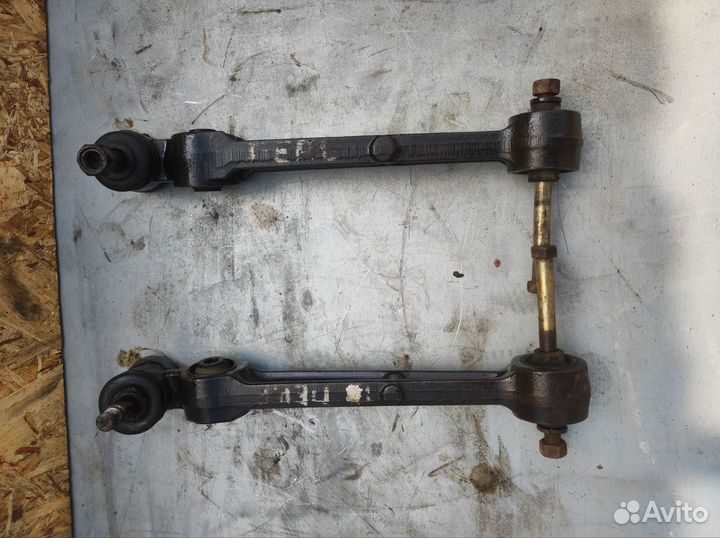 Mitsubishi Legnum Galant рычаг подвески перед