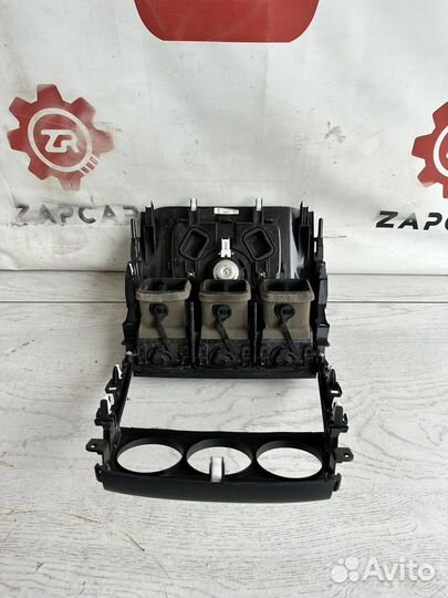 Mazda CX7 Центральная накладка торпеды