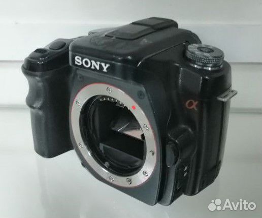 Зеркальная фотокамера Sony dslr-A100 Body