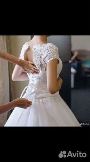 Свадебное платье