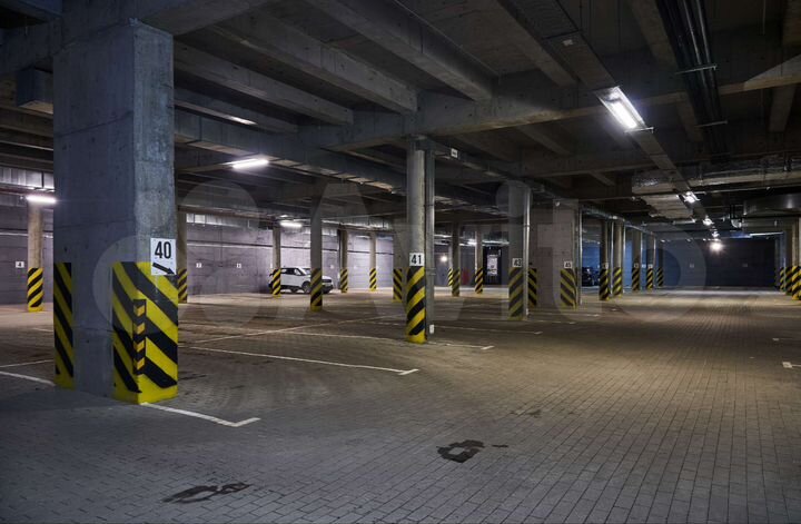 Машиноместо, 15 м²