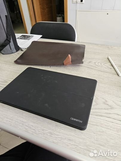 Huawei matebook e drc w56+стилус+чехол