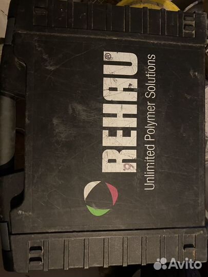 Аренда инструмента Rehau пресс и гарпун степлер