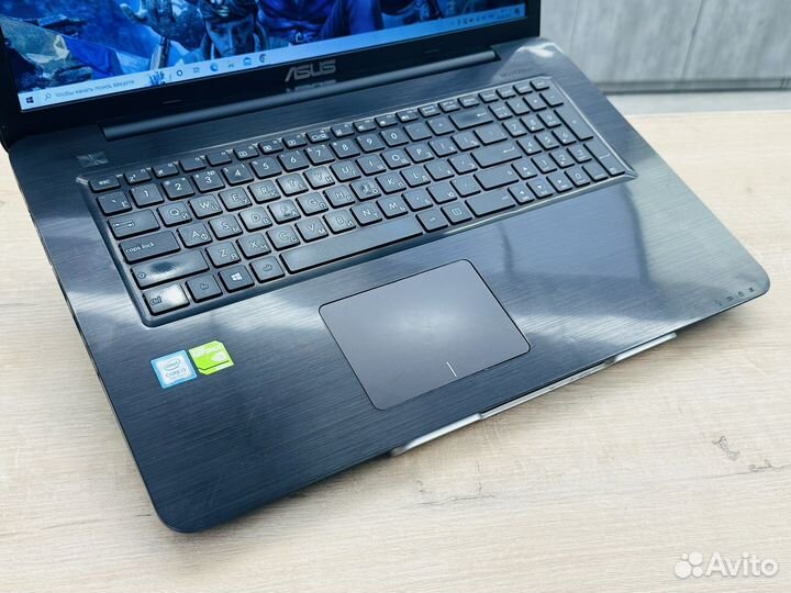 Игровой asus 17.3 Core i3-7100U/ 920MX/ 500Ssd