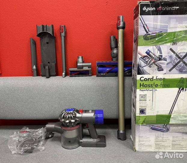 Пылесос Dyson Animal V8, новый