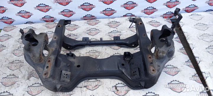 Балка под двс Mazda Titan WHF5T TF 2001