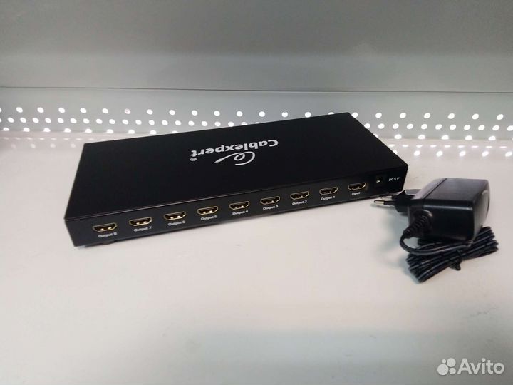 Разветвитель (сплиттер) hdmi 8 портов