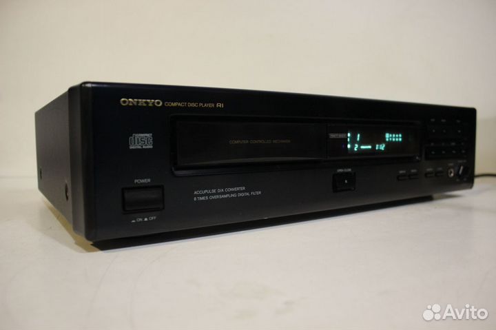 Onkyo DX-7011 CD-Плеер