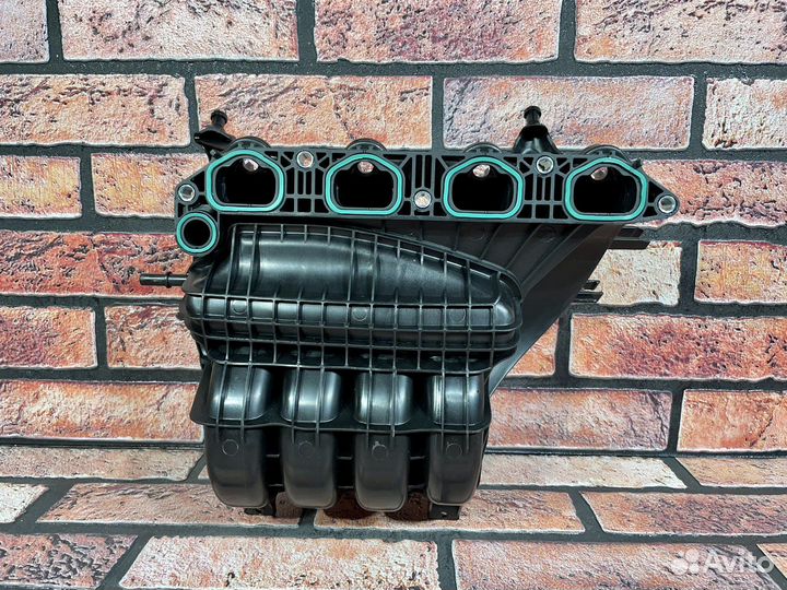 Коллектор впускной новый Volkswagen polo