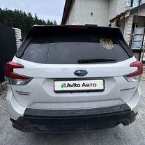 Subaru Forester 2.5 CVT, 2021, 55 000 км, с пробегом, цена 3 100 000 руб.