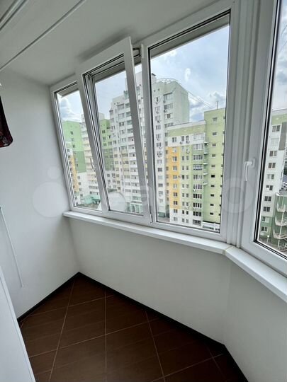 2-к. квартира, 67 м², 9/10 эт.