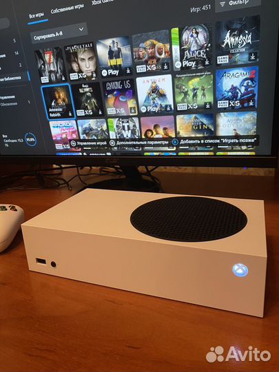 Игровая приставка xbox series s