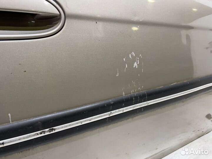 Дверь боковая передняя правая Kia Spectra седан