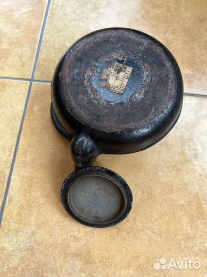 Бронь Заварочный чайник чугунный 650 мл