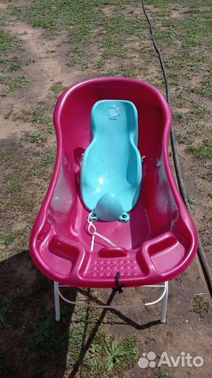 Ванночка для купания с подставкой