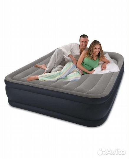 Надувной матрас с насосом