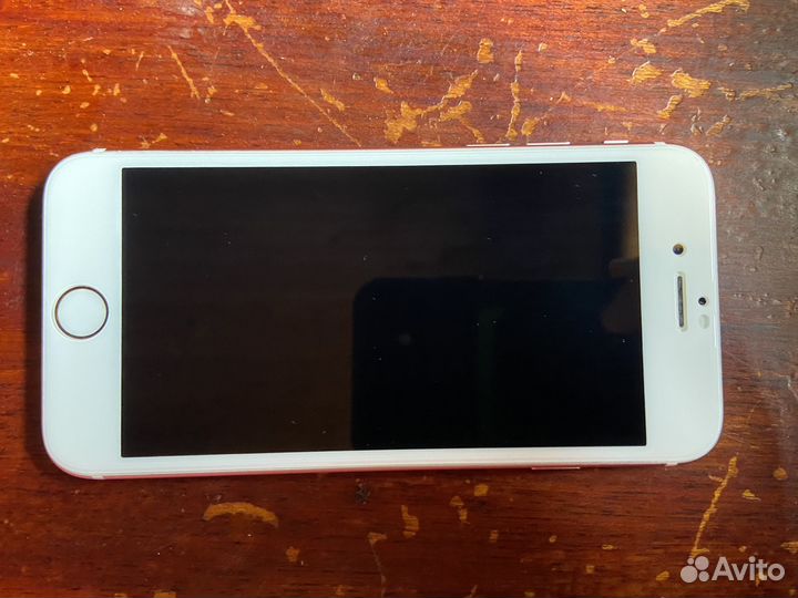 Телефон iPhone 6s