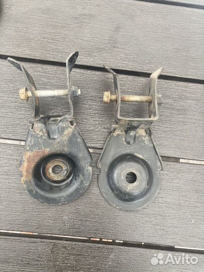 Кронштейн крепления усилителя бампера chevrolet