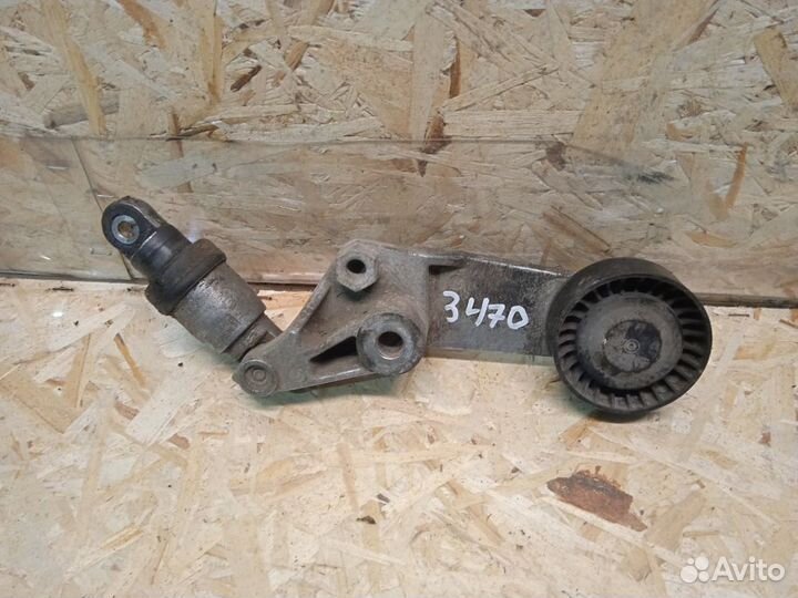 Кронштейн ролика-натяжителя руч. ремня Geely Emgra