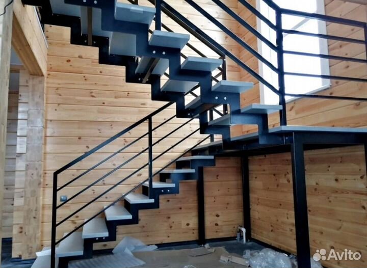 Лестница для дачи