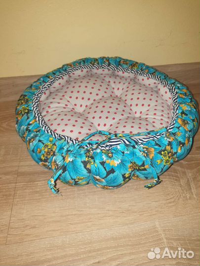 Лежанка для животных