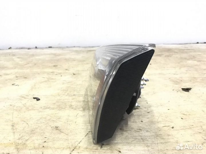 Фонарь внутренний правый Mitsubishi Lancer 10 2010