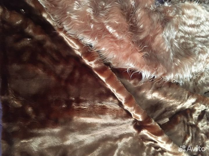 Мех искусственный новый 2 вида