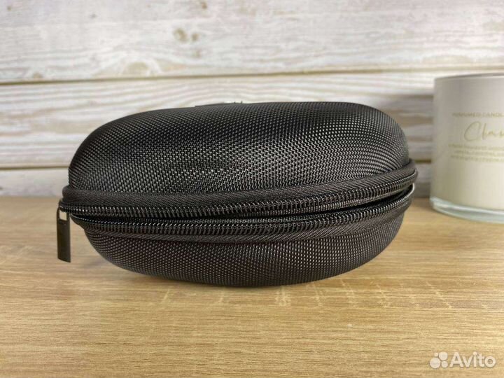 Чехол для наушников Marshall