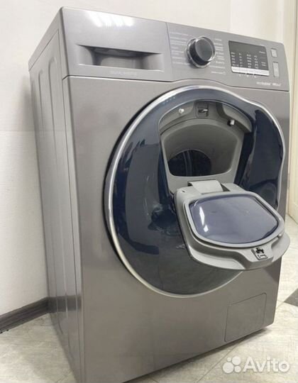 Стиральная машина с сушкой Samsung