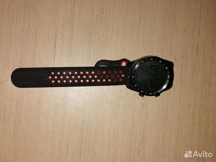 Смарт часы tic watch