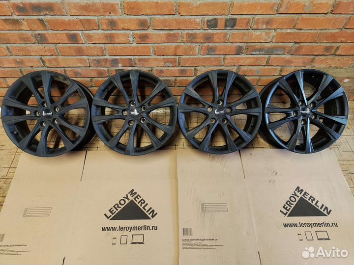 Литые диски r17 Toyota Lexus