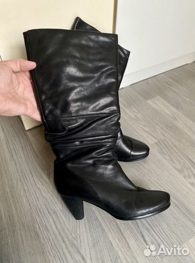 Сапоги кожаные зимние 39 натуральный мех