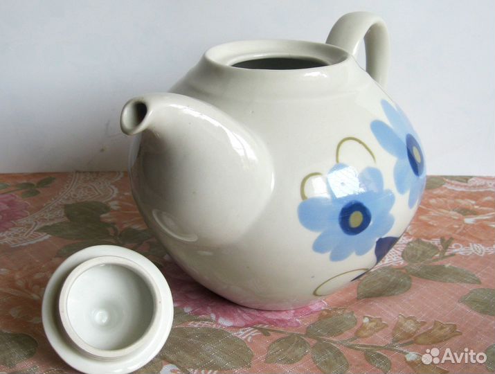 Большой фарфоровый чайник, лоз (лзфи) 1,8 л, СССР